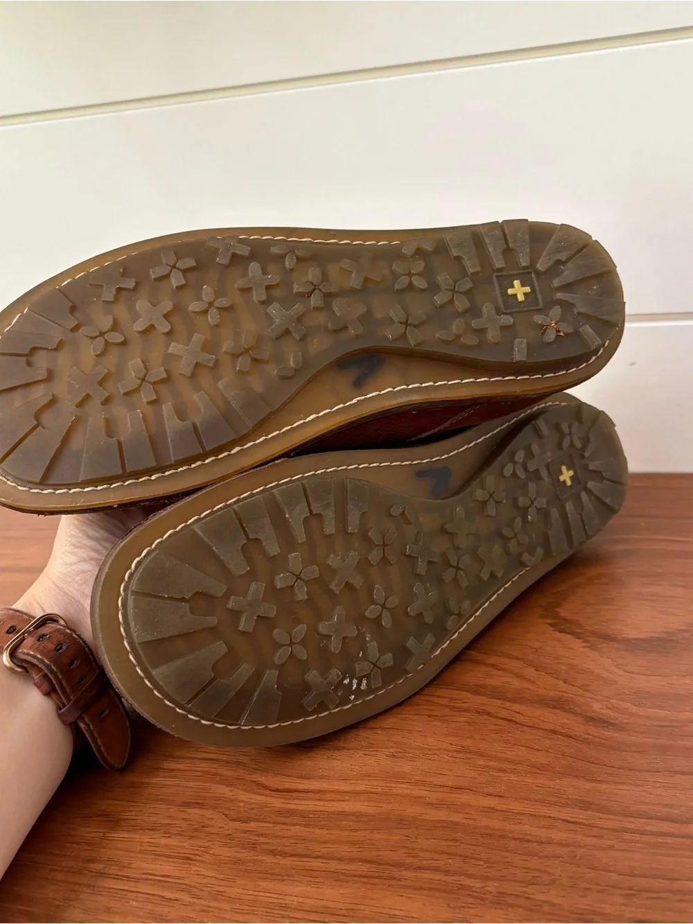 Vintage Dr. Martens Brown Leather Ballet Flats Shoes Sz 5 Slip Ons Classic Boho - Picture 7 of 9